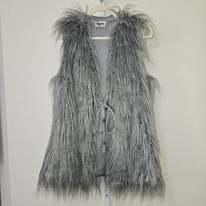 SHOW ME YOUR MUMU Luis Shag Faux Fur Silver & Gray Tassel Vest  Sz S